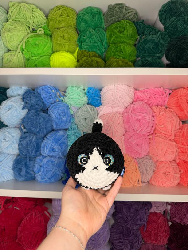 Crochet Loaf Cats